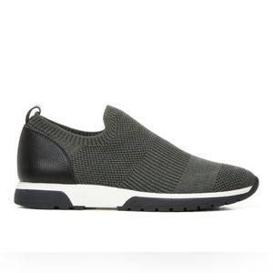 Life Stride Hailey slip on sneaker